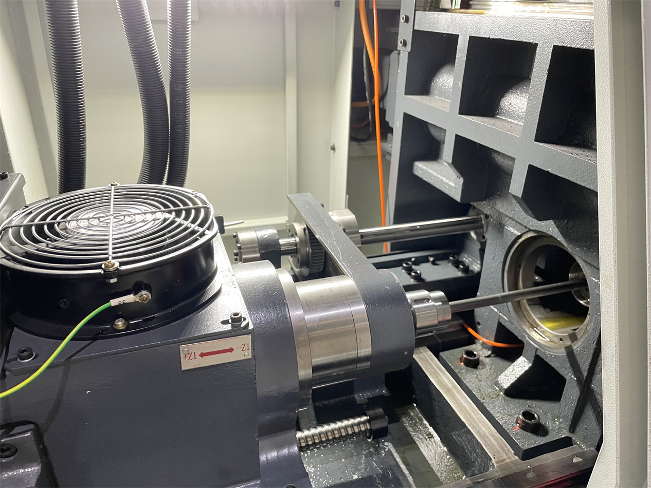 SWISS TYPE CNC LATHE ELT20